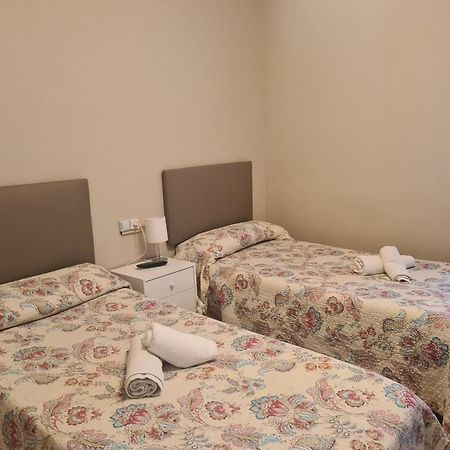 Rooms Castro Centro Кастро-Урдиалес Экстерьер фото